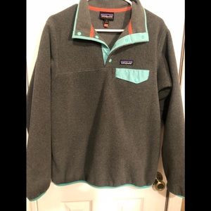 Patagonia Snap Button Pullover size M